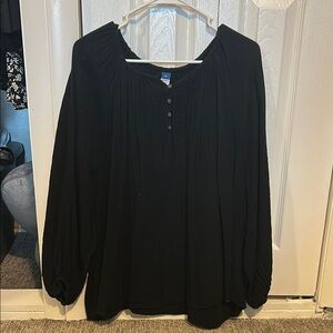 Old Navy Black Flutter Top
